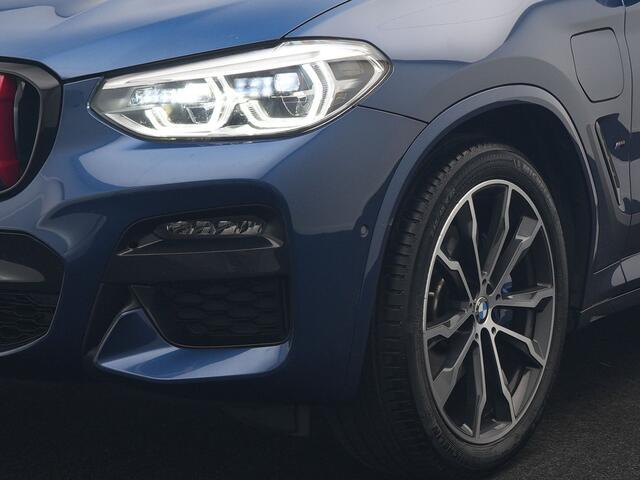 BMW X3 xDrive30e M Sport PHEV 293pk Dealer O.H. | Trekhaak Af Fabriek | Head Up | Cruise Control | Camera | Sportstoelen Verwarmd | Harman & Kardon | Keyless | Blis | Apple Carplay | Sfeerverlichting | 20''L.M. | Navigatie | DAB | Plug In Hybrid |