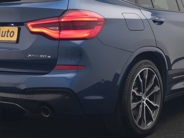 BMW X3 xDrive30e M Sport PHEV 293pk Dealer O.H. | Trekhaak Af Fabriek | Head Up | Cruise Control | Camera | Sportstoelen Verwarmd | Harman & Kardon | Keyless | Blis | Apple Carplay | Sfeerverlichting | 20''L.M. | Navigatie | DAB | Plug In Hybrid |