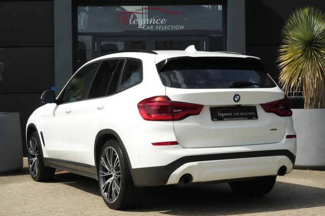 BMW X3 xDrive20i High Executive Edition 184pk Navigatie/Camera/Stoelverwarming