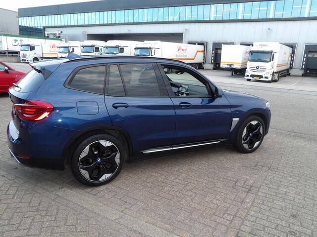 BMW X3 iX3 High Executive 80 kWh