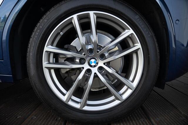 BMW X3 xDrive20i | M Sportpakket | High Executive | Navigatiesysteem Professional | HiFi | Sportstoelen | Driving Assistant