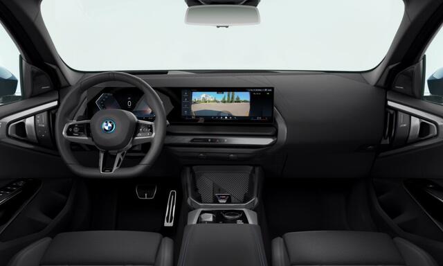 BMW X3 30e xDrive M Sportpakket | Professional Pack | Premium Pack | Comfort Pack | Elektrische trekhaak | Glazen panoramadak |