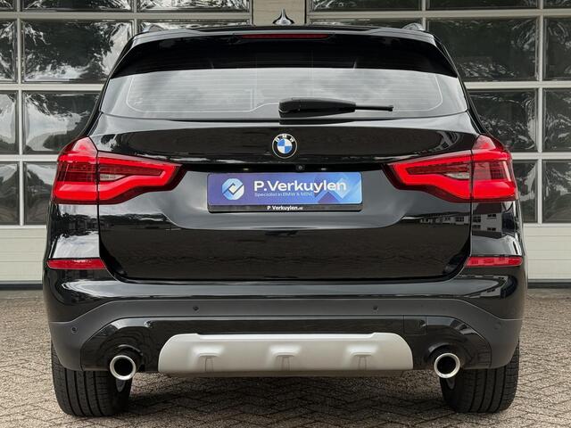 BMW X3 xDrive20i X LINE | PANORMA | HARMAN KARDON | SPORTSTOELEN | CAMERA | LEDER |