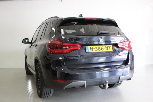 BMW X3 iX3 Executive 80 kWh | TOP-STAAT! | CARPLAY | PANO-DAK | DAB | WEGKL-TRHAAK | LED | 19'LMV | PDC |