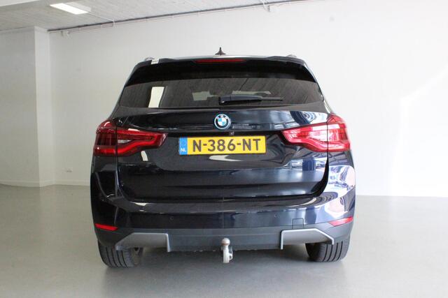 BMW X3 iX3 Executive 80 kWh | TOP-STAAT! | CARPLAY | PANO-DAK | DAB | WEGKL-TRHAAK | LED | 19'LMV | PDC |
