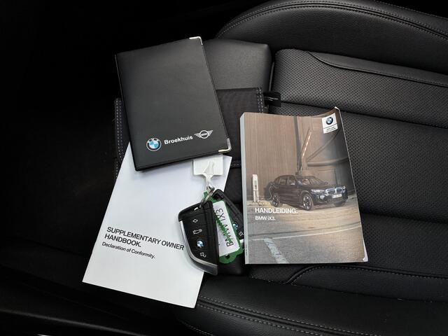 BMW X3 iX3 Executive 80 kWh 286PK | M-sport | SOH 92% | Panoramadak | Memory Seats | Adaptive Cruise Control