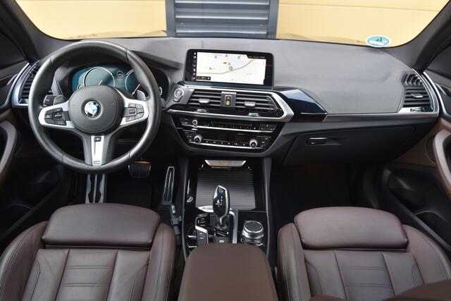 BMW X3 xDrive20i High Executive * M-Sportpakket * Stuurverwarming * Adaptief Onderstel *