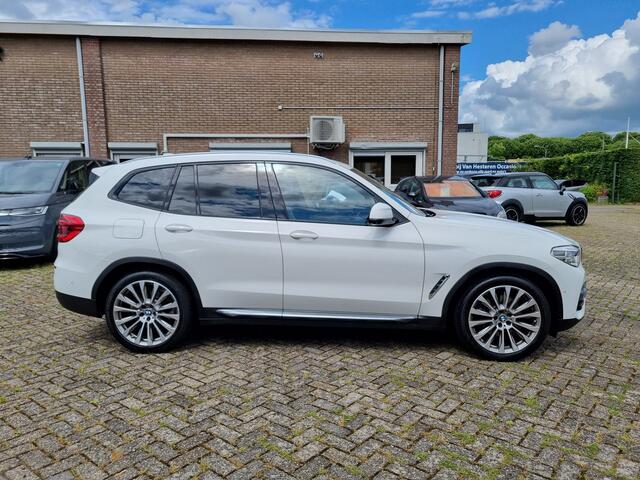 BMW X3 xDrive30i LUXERY LINE ?BOM VOL ?TREKHAAK