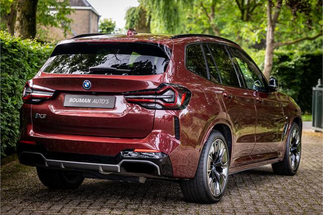 BMW X3 iX3 High Executive M Sport 80 kWh Panorama ACC Harman Kardon Trekhaak