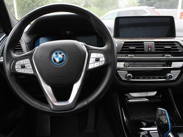BMW X3 iX3 High Executive 80 kWh | 94,3% | PANORAMISCH SCHUIFDAK | 20" LICHTMETALEN VELGEN | M AERODYNAMICA PAKKET |
