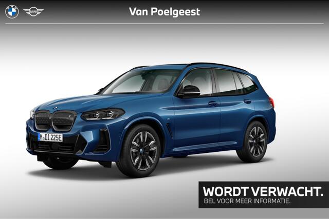 BMW X3 iX3 Executive | Stoelverwarming | Panoramadak | Achteruitrijcamera | Driving Assistant Professional