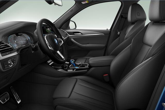 BMW X3 iX3 Executive | Stoelverwarming | Panoramadak | Achteruitrijcamera | Driving Assistant Professional