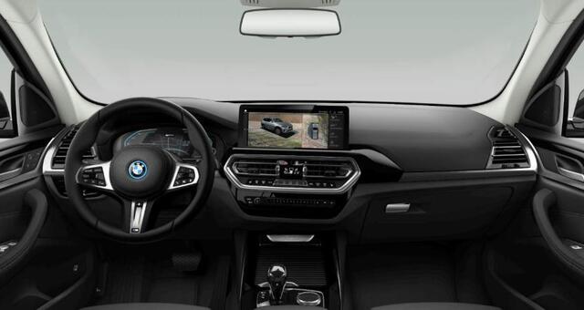 BMW X3 xDrive30e Trekhaak - Head up - Stoelverwarming voor/achter - Parking Assistant Plus - Comfort Access - Geluiddempende/getinte ruiten - Zonnschermen achter - Stuurwielrand verwarmd - Sportstoelen -