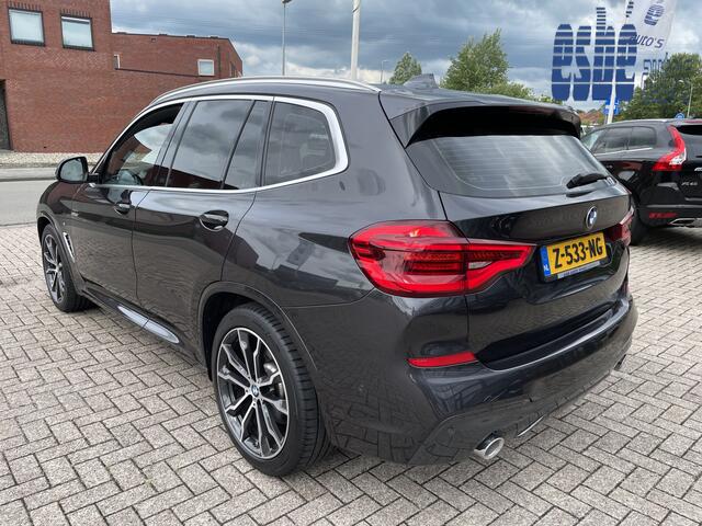 BMW X3 xDrive30d M-Sport High Executive Trekhaak Panoramadak Vol Leder Elektrische Stoelen Head-Up Display Harman Kardon Audio 20 Inch Velgen Life Cockpit Professional Driving Assist Plus Adaptieve Cruise Control Apple Carplay Andr Vol Opties BTW Auto 6-cilinder