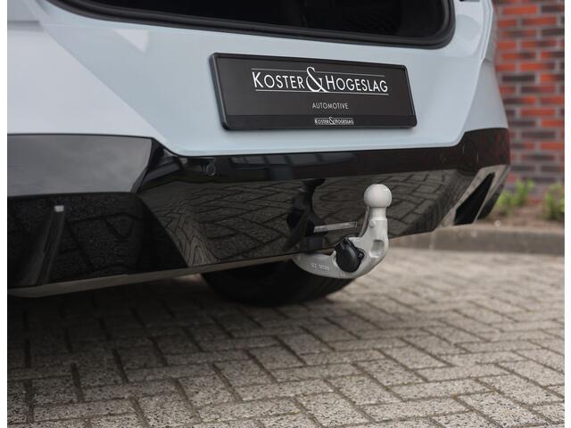 BMW X3 30e xDrive | Pano - Trekhaak - HUD
