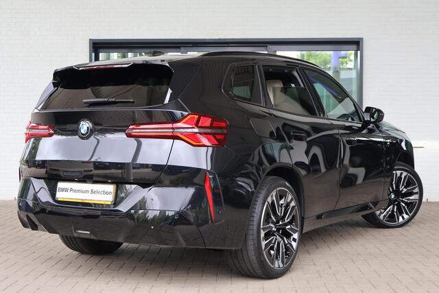 BMW X3 30e xDrive | M Sport Pro | Harman Kardon | Trekhaak | Glazen Panoramadak | Driving Assistant Professional