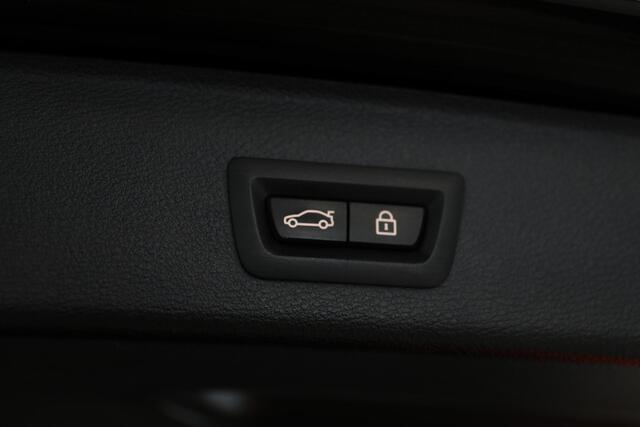 BMW X3 xDrive20d Luxury Line AT | Memory Seats | Trekhaak