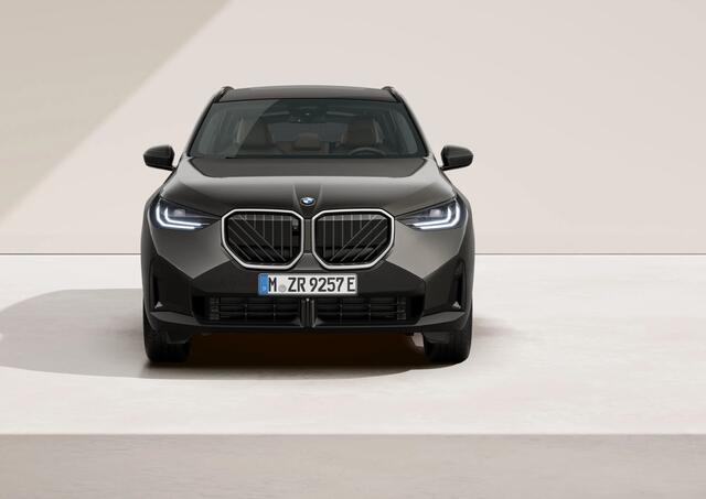 BMW X3 30e xDrive - M-Sport - Pano - Trekhaak - ACC - Head-up