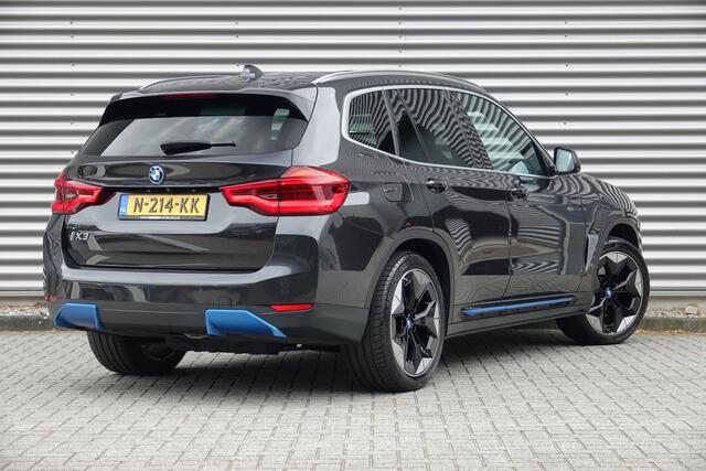 BMW X3 iX3 High Executive 80 kWh SOH 97,7% | Pano | HUD | Trekhaak | H&K | Memory | ACC | 360 |