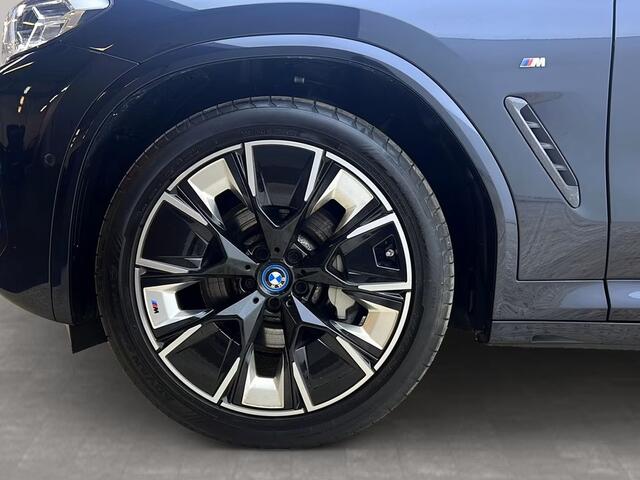 BMW X3 iX3 M-SPORT 80 kWh (210kW/286pk) ** LED, MOKKA LEDER, PANO, ALARM, H&K SOUND, 20-inch LMV ** 1e EIG - UNFALLFREI ** ** INFORMEER OOK NAAR ONZE AANTREKKELIJKE FINANCIAL-LEASE TARIEVEN **