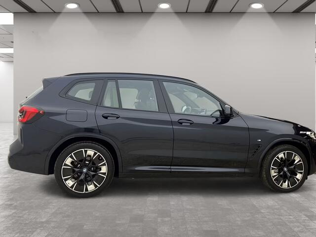 BMW X3 iX3 M-SPORT 80 kWh (210kW/286pk) ** LED, MOKKA LEDER, PANO, ALARM, H&K SOUND, 20-inch LMV ** 1e EIG - UNFALLFREI ** ** INFORMEER OOK NAAR ONZE AANTREKKELIJKE FINANCIAL-LEASE TARIEVEN **
