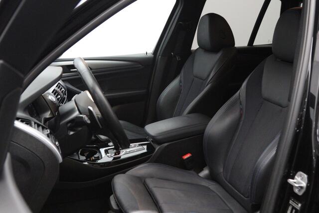 BMW X3 xDrive30e 293 PK High Executive M-Sport PHEV, Leder-Alcantara, Trekhaak, Adap. Cruise Control