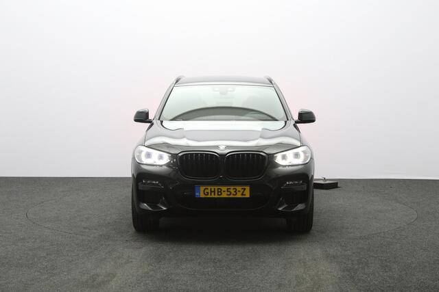 BMW X3 xDrive30e 293 PK High Executive M-Sport PHEV, Leder-Alcantara, Trekhaak, Adap. Cruise Control