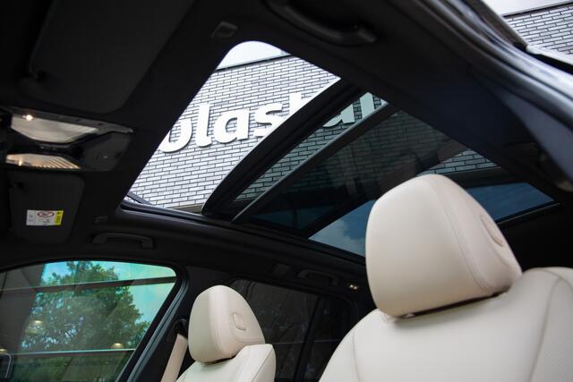BMW X3 xDrive30e High Executive M-Sport , Panoramadak, Trekhaak, 360°camera,