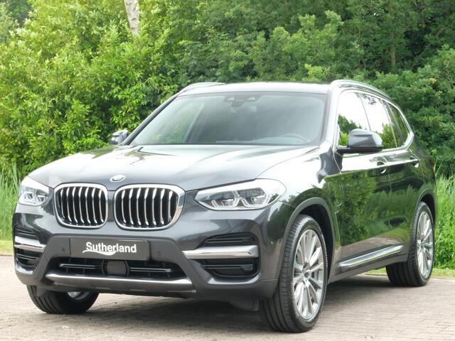 BMW X3 xDrive30e High Executive 292 PK | Sportstoelen | Adaptive cruise control | Keyless | Elektrische achterklep | Stoelverwarming | Camera | Head up Display | 20 inch