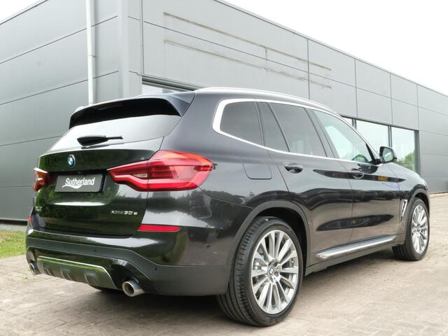 BMW X3 xDrive30e High Executive 292 PK | Sportstoelen | Adaptive cruise control | Keyless | Elektrische achterklep | Stoelverwarming | Camera | Head up Display | 20 inch