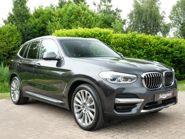 BMW X3 xDrive30e High Executive 292 PK | Sportstoelen | Adaptive cruise control | Keyless | Elektrische achterklep | Stoelverwarming | Camera | Head up Display | 20 inch