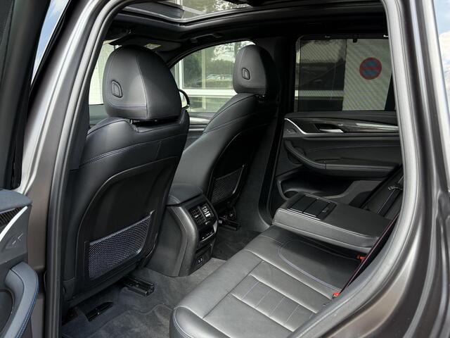 BMW X3 xDrive30e M SPORT | SPORTREMMEN ROOD | PANORAMA | 360 CAMERA | HEAD UP | ADAPTIEF ONDERSTEL |