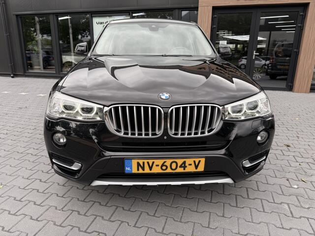 BMW X3 sDrive20i Cent Hi.Ex head up xenon