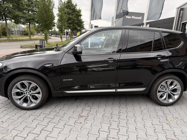 BMW X3 sDrive20i Cent Hi.Ex head up xenon