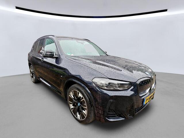 BMW X3 iX3 High Executive 80 kWh / Pano / Digitaal dashboard / M pakket / Leder / Camera / Lichtmetaal 20 inch / Harmankardon /