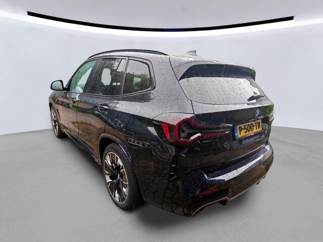 BMW X3 iX3 High Executive 80 kWh / Pano / Digitaal dashboard / M pakket / Leder / Camera / Lichtmetaal 20 inch / Harmankardon /