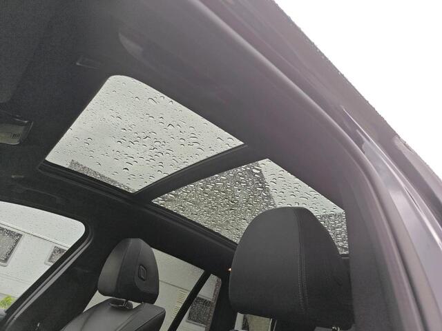 BMW X3 iX3 High Executive 80 kWh / Pano / Digitaal dashboard / M pakket / Leder / Camera / Lichtmetaal 20 inch / Harmankardon /