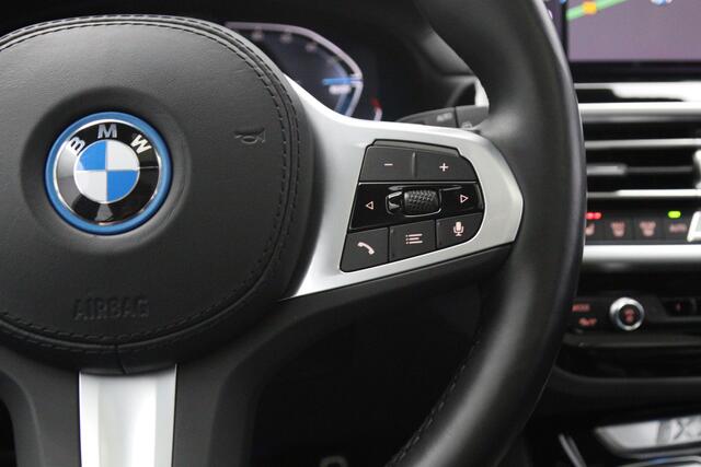 BMW X3 iX3 High Executive 80 kWh 293 PK, SOH 98 %, Panoramadak, Leder, Adap. Cruise Control, Camera