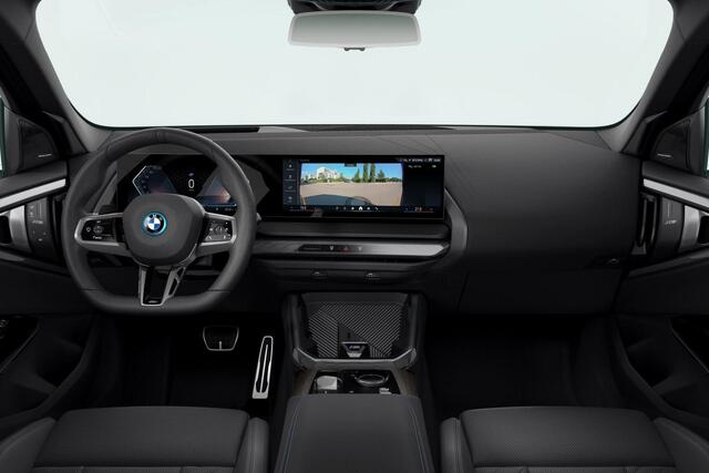 BMW X3 30e xDrive M-Sport Pro | Trekhaak | Paoramadak | Professional Pack | Driving Assistant Professional |