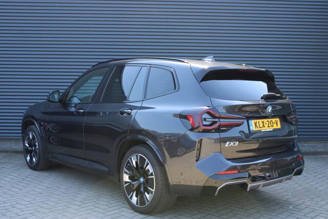 BMW X3 iX3 M-Sport 80 kWh Panoramadak Harman-Kardon Elekt.-Trekhaak Head-UP Full-Led