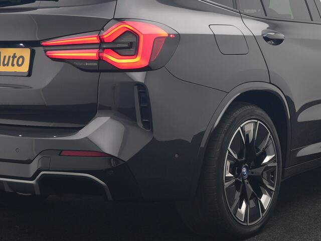 BMW X3 iX3 M Sport 80 kWh 286pk Dealer O.H | Trekhaak Af Fabriek | Panodak | Laser LED | Head Up | Adaptive Cruise | 360 Camera | Lederen Sportstoelen Memory & Verwarmd | Harman / Kardon | Pilot Assist | Keyless | Blis | Apple Carplay | Navigatie | Virtual | DAB