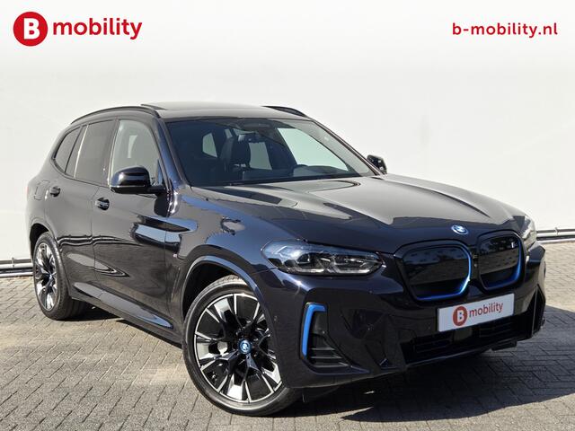 BMW X3 iX3 High Executive M-Sport 80 kWh SOH 100% 'Carbon-schwarz' Trekhaak Panoramdak Harman/Kardon | Adaptive Cruise Control | Elek. Stoelen | Head-Up | DAB