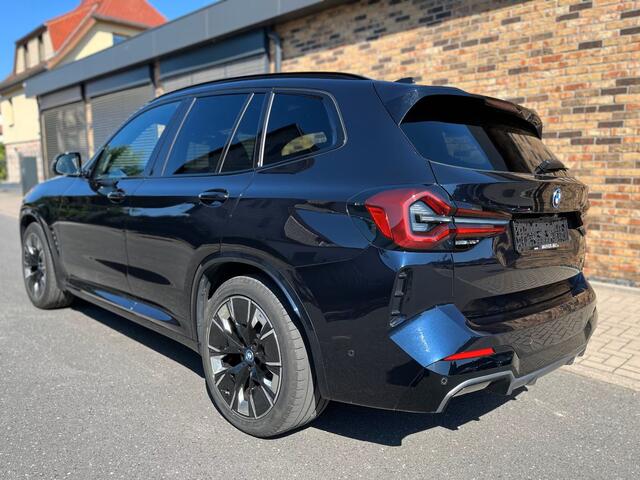 BMW X3 iX3 M-SPORT 80 kWh (210kW/286pk) ** LED, LEDER, PANO, VERW. ST. H&K SOUND, 20-inch LMV ** 1e EIG - UNFALLFREI ** ** INFORMEER OOK NAAR ONZE AANTREKKELIJKE FINANCIAL-LEASE TARIEVEN **