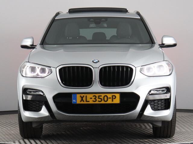 BMW X3 xDrive20i High Executive (NL-Auto / Pano / Elek. trekhaak / HUD / 20'')