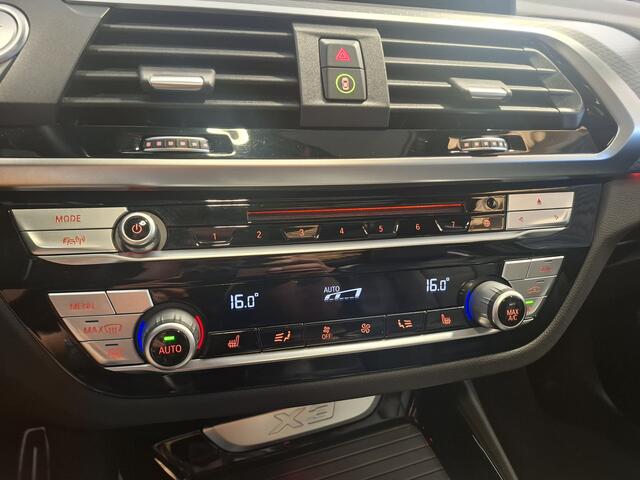 BMW X3 xDrive30e High Executive | M-sport | Navigatie/Apple Carplay | LM Velgen 18" | Voorstoelen Verwarmd | Lederen Bekleding | Cruise Control | Elektrisch Glazen Panoramadak | | Active Guard | Airco |