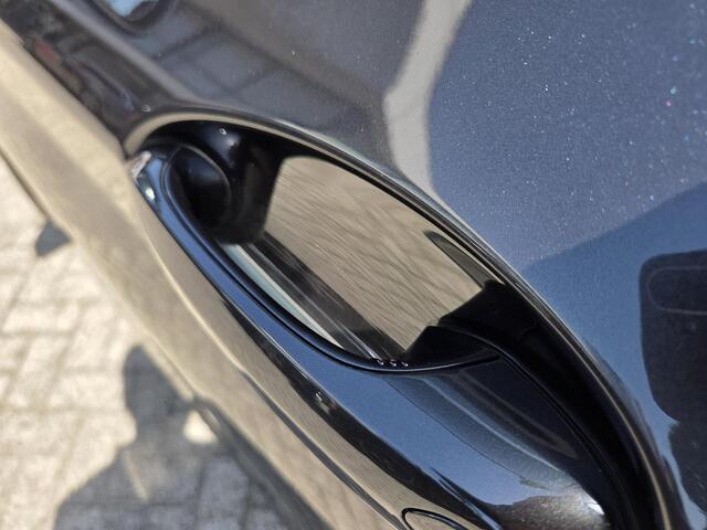 BMW X3 xDrive30e 19"/Trekhaak/Leder + memory/Adaptieve cruise/Keyless/Dodehoek/Head-up/360 camera/HiFi/LED/Sfeerverlichting