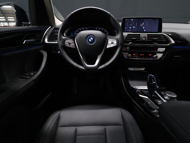 BMW X3 iX3 High Executive 80 kWh [SCHUIFKANTELDAK, APPLE CARPLAY, ANDROID, MEMORY SEATS, STOELVERWARMING, ADAPTIVE CRUISE, CAMERA, PDC V+A, ELEKTRISCHE ACHTERKLEP, LED, NAVIGATIE, NIEUWSTAAT]