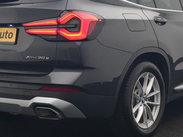 BMW X3 xDrive30e Business Edition Plus PHEV 293pk Dealer O.H. | Trekhaak Af Fabriek | Panodak | Head Up | Lederen Sportstoelen Memory & Verwarmd | Hifi Audio | Keyless | Blis | Apple Carplay | Navigatie | DAB | Cruise Control | Plug In Hybrid |