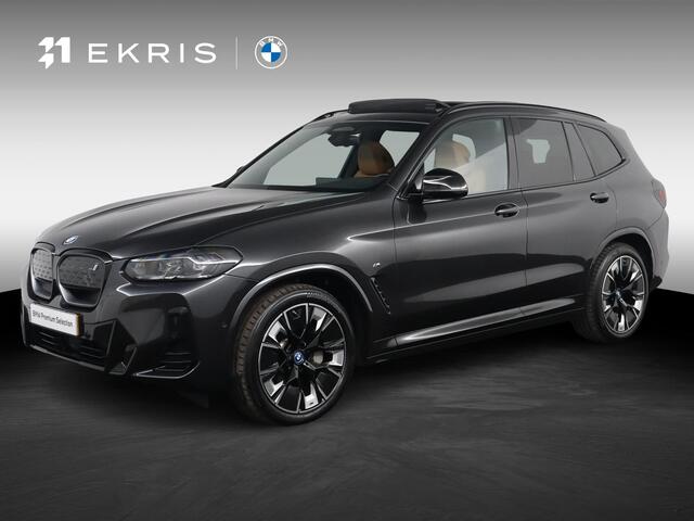 BMW X3 iX3 Executive 80 kWh | SOH 100% | Driving Assistant Professional | Panoramadak | Adaptieve LED