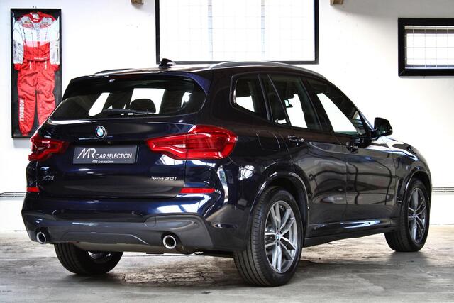 BMW X3 xDrive30i High Executive | M-Sport | Panoramadak | Camera | 19 inch | NL auto | 2e eigenaar |